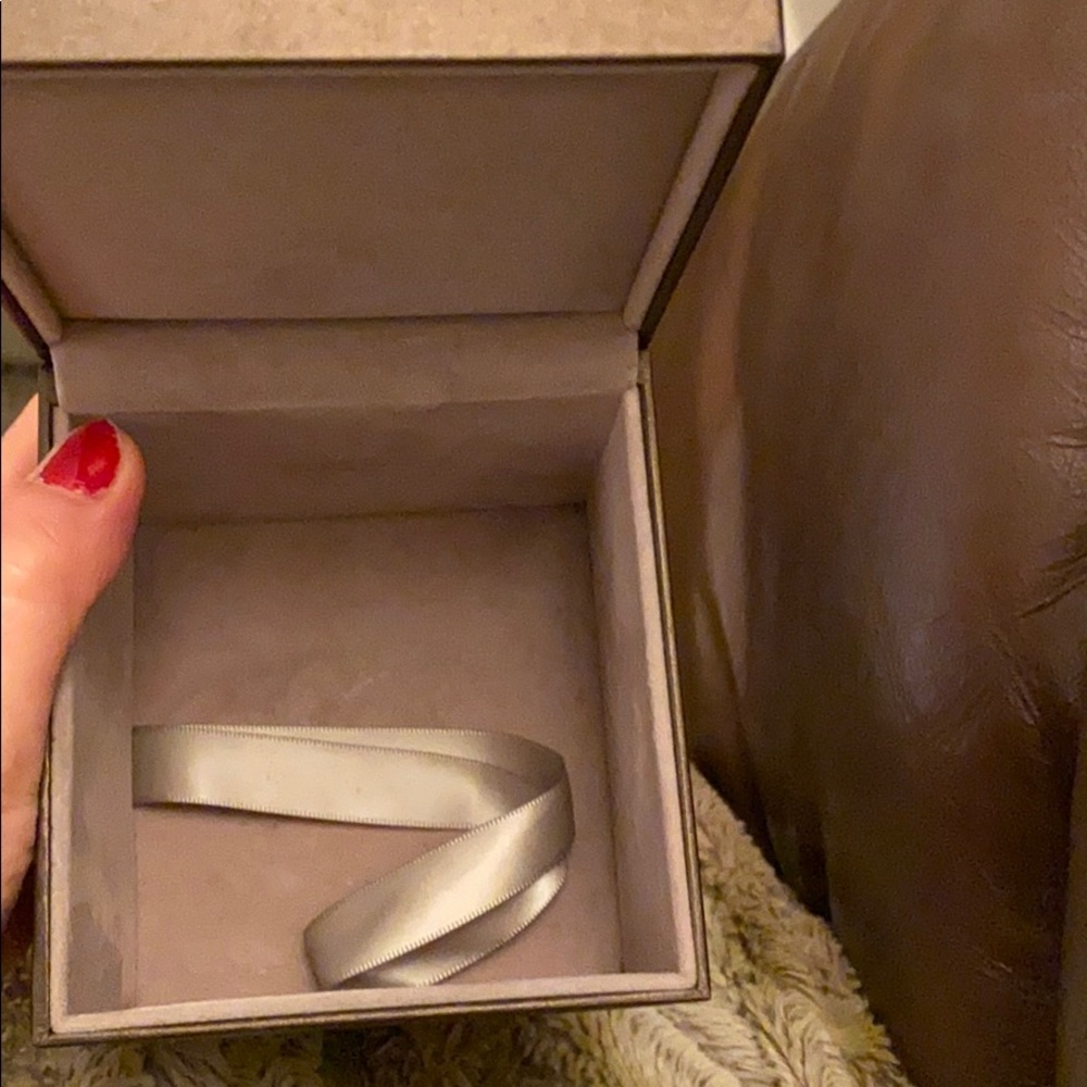 Gucci box Authentic 🎉🎁🎁🎉🎉🎊🎉🎁 - Picture 6 of 11